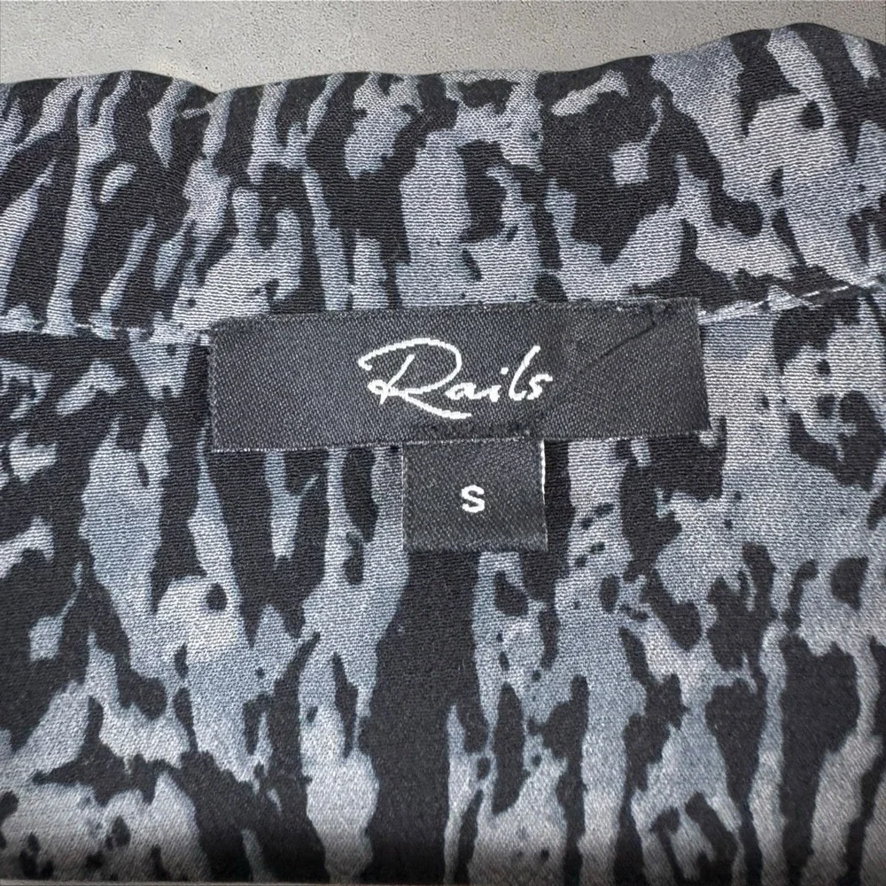 Rails Beatrice Charcoal Abstract Animal Button Front Long Sleeve Shirt Dress S - Picture 3 of 6